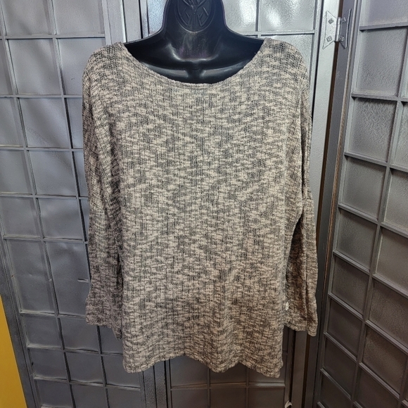 Buttons long sleeve with lace cream brown and black sweater - Picture 5 of 10